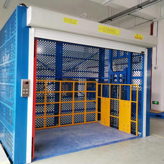 平舆导轨式升降货梯