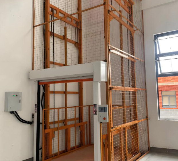 平舆升降货梯是特种设备码